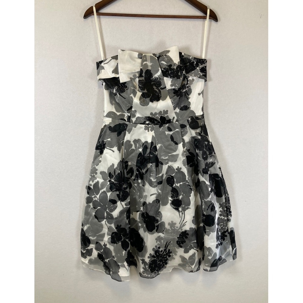 Floral 100%Silk NWT White House Black Market Women 6 Black White Strapless Dress
